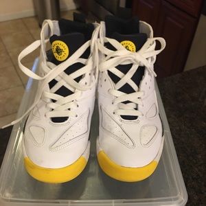 Men’s Nike sneakers